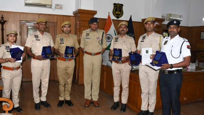 Six policemen honored with Constable of the Month award