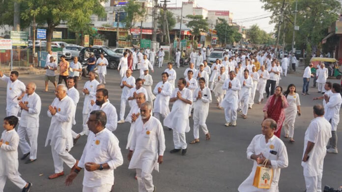 A huge rally of Silent Energy Yatra was taken out before the New Perspective Camp