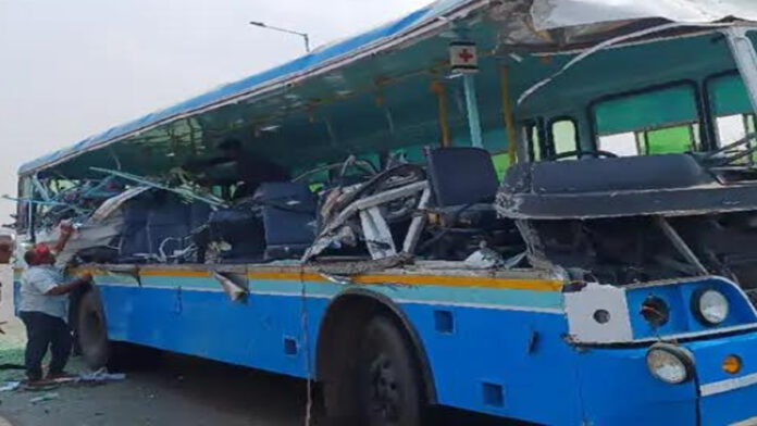 Three people including two women died in a collision between a roadways bus and a trailer