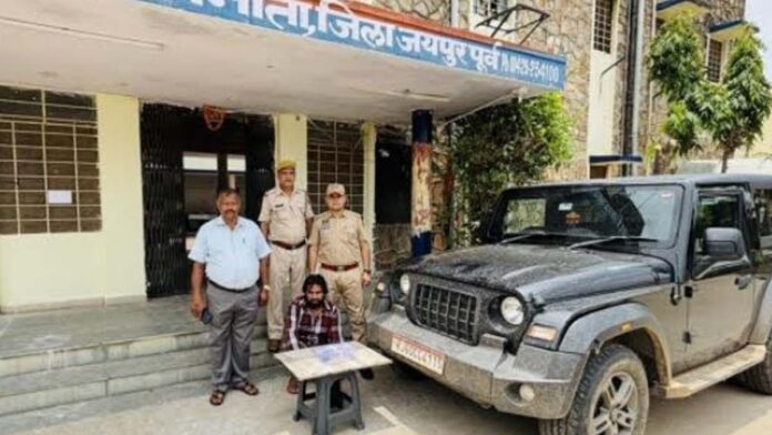 A miscreant arrested with illegal weapon