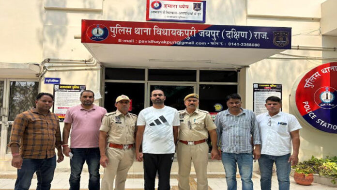 A vicious gangster of the 'killer gang' who used to spread terror and extort money arrested