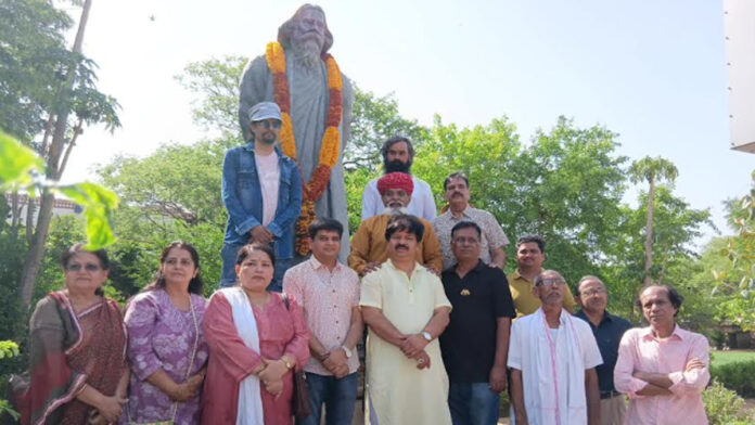 Gurudev Rabindranath and sculptor Dr. Sumahendra remembered