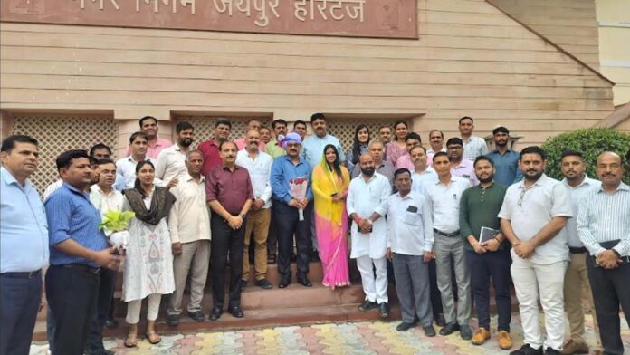 An emotional farewell was given to Arun Hasija, who was the Heritage Corporation Commissioner