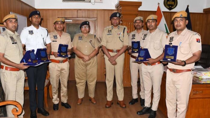 Six policemen honored with 