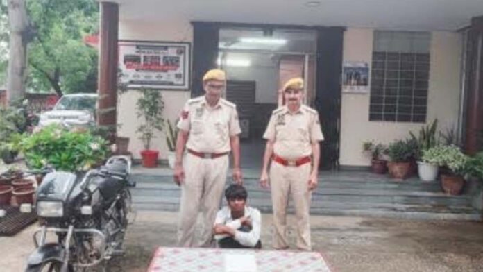 Murlipura police station arrested a clever chain snatcher