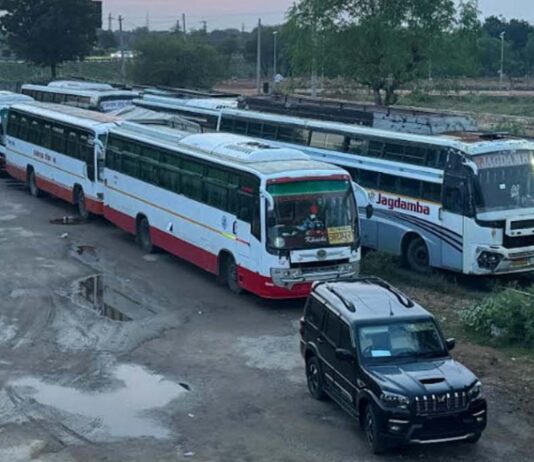 सुरक्षित यातायात की दिशा में रालसा की प्रभावी पहल: विशेष रोड सेफ्टी अभियान में 1,442 प्राईवेट लग्जरी बसों का निरीक्षण