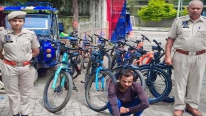 Bicycle thief arrested for stealing bicycle