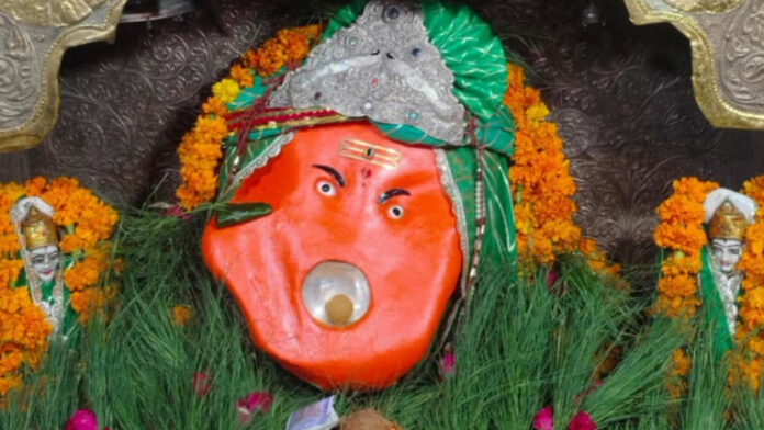 Lord Shri Ganesha will be worshipped by Panchamrit Abhishek in Guru Pushya Nakshatra