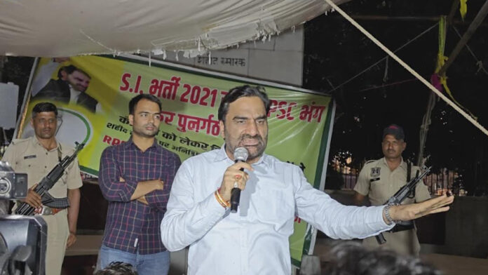 Papers were leaked with the connivance of previous governments: Hanuman Beniwal