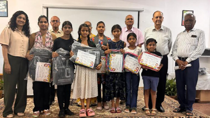 200 meritorious girl students got scholarship
