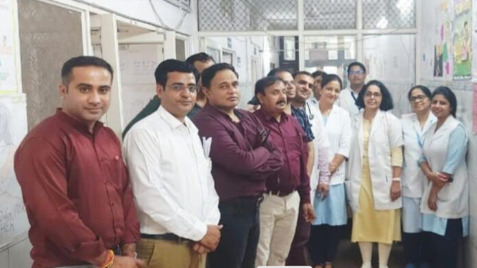 'Mother's milk is nectar' Awareness message given through street play in Janana Hospital