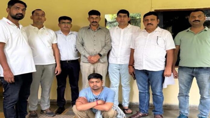 CBI's five lakh bounty criminal who was absconding for fifteen years arrested