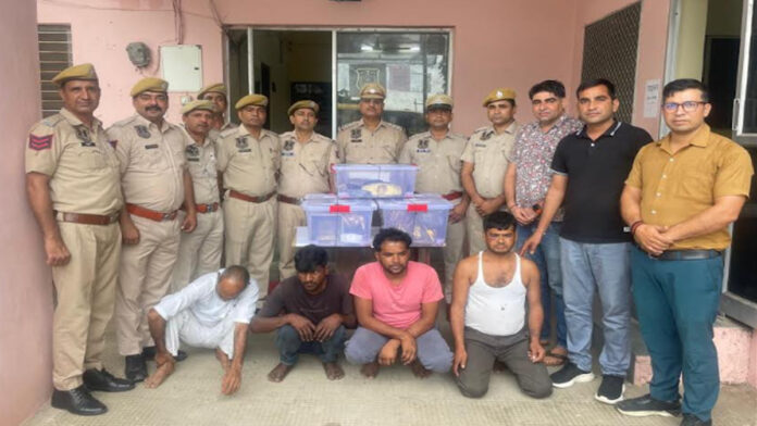 Four miscreants of Uttar Pradesh gang who stole idols from temple arrested