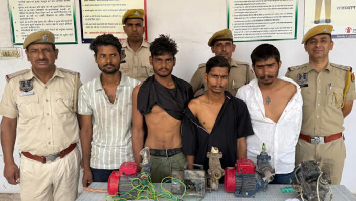 Burglary gang busted: four miscreants arrested by police