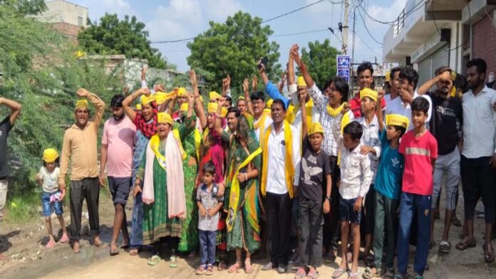 Protest by Suheldev Bharatiya Samaj Party in Sanganer assembly constituency