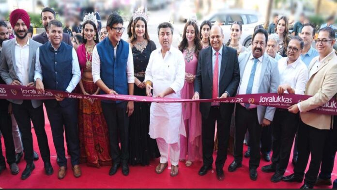 Jaipur's Vaishali Nagar welcomes its first Joyalukkas showroom with grand celebrations