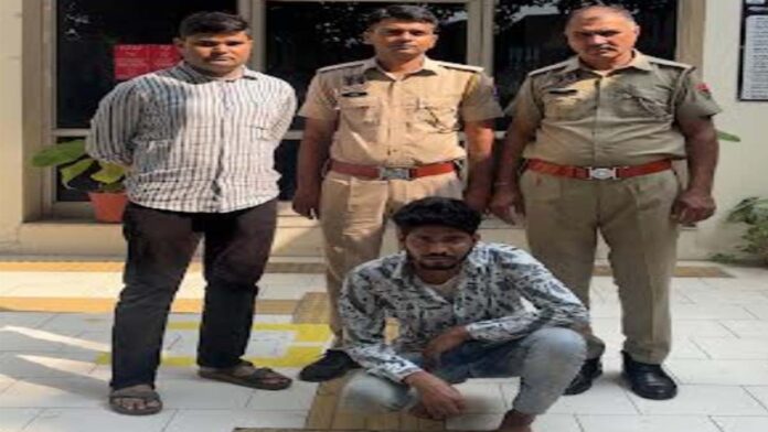 A company employee had stolen a kilogram of silver,