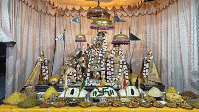 Govardhan Puja was performed at Govind Devji Temple. Govardhan Puja was performed at Govind Devji Temple.