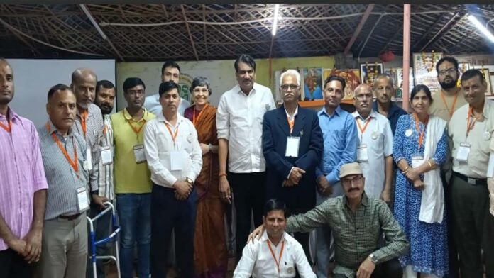 Farmers and agripreneurs from ten states received training in organic farming. Farmers and agripreneurs from ten states received training in organic farming.