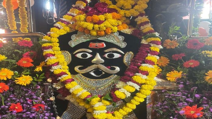 Bhairav Ashtami was celebrated with devotion in Brahma Yoga on the Ashtami of Krishna Paksha. Bhairav Ashtami was celebrated with devotion in Brahma Yoga on the Ashtami of Krishna Paksha.