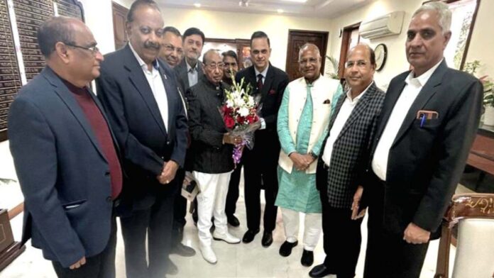 Rajasthan Chamber delegation pays courtesy call on Chief Secretary V. Srinivas Rajasthan Chamber delegation pays courtesy call on Chief Secretary V. Srinivas