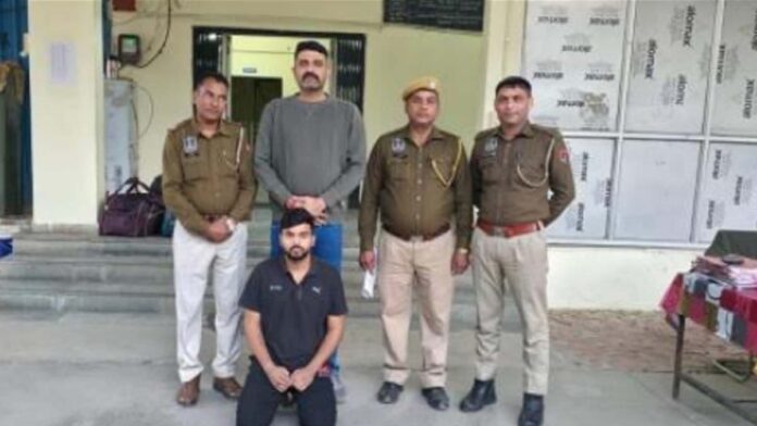 A vicious criminal who cheated crores of rupees by making fake land documents has been arrested.