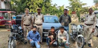 अंतरराज्यीय टक-टक गैंग के मास्टर माइंड सहित तीन शातिर बदमाश गिरफ्तार Three notorious criminals, including the mastermind of the interstate Tak-Tak gang, arrested