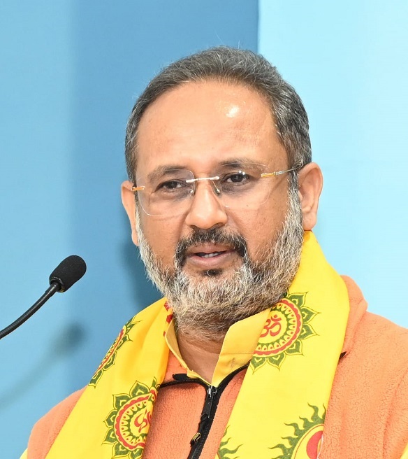 4 गायत्री परिवार के युवा मार्गदर्शक डॉ. चिन्मय पंड्या आज जयपुर में