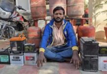 गैस सिलेंडर चोरी करने वाला गिरफ्तार Man arrested for stealing gas cylinders.