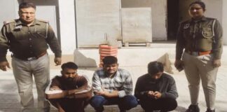 नकबजनी और वाहन चोरी की वारदात करने वाले सहित चोरी का माल खरीदने वाले गिरफ्तार Those involved in burglaries and vehicle thefts, as well as those who purchased the stolen goods, have been arrested.