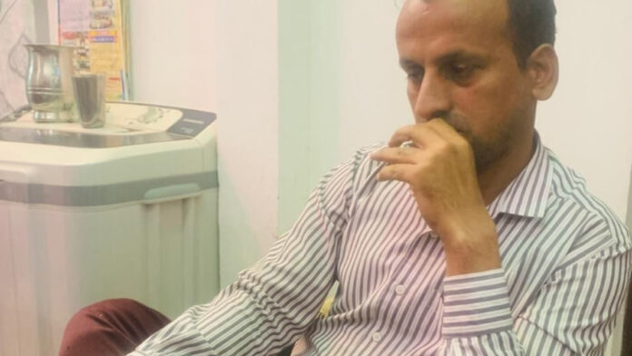 Assistant manager of Rajasthan Gramin Bank arrested for accepting bribe.