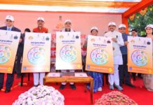 मुख्यमंत्री भजनलाल शर्मा ने सड़क सुरक्षा जन-जागृति रथों को दिखाई हरी झण्डी Chief Minister Bhajanlal Sharma flagged off the road safety awareness chariots.