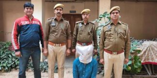 हथियार के दम पर हुई कार लूट मामले में पंजाब गैंग के आरोपी बापर्दा गिरफ्तार Punjab gang accused arrested in armed car robbery case