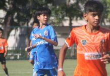 फुटबॉल खिलाड़ी पद्मनाभ ने अंतरराष्ट्रीय स्तर पर की अपनी प्रतिभा का प्रदर्शन Football player Padmanabhan showcased his talent at the international level.