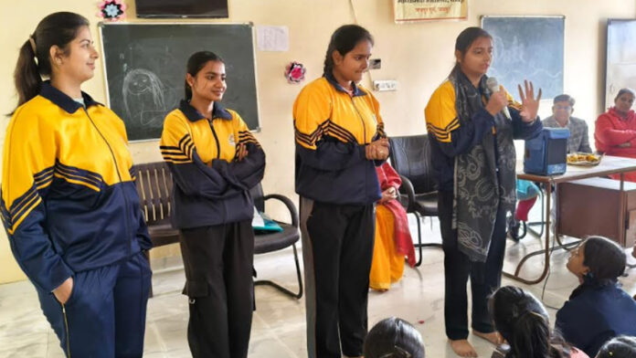 The divine maidens from Haridwar shared the secrets of success with the students.