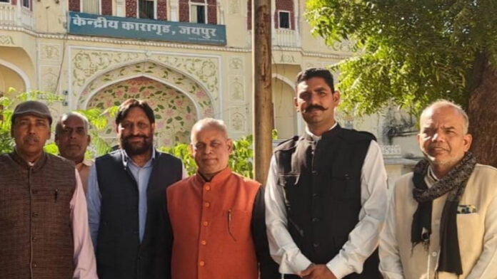 Inmates in the central jail were taught lessons from the Bhagavad Gita. Inmates in the central jail were taught lessons from the Bhagavad Gita.