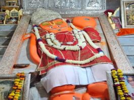 खोले के हनुमान मंदिर में हुआ सामूहिक हनुमान चालीसा पाठ