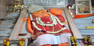 खोले के हनुमान मंदिर में हुआ सामूहिक हनुमान चालीसा पाठ