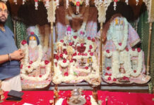 मिजमानी महोत्सव : ठाकुरजी को नवीन पोशाक धारण कराकर किया अलौकिक श्रृंगार Mijmani Festival: Lord Thakurji was adorned with a new outfit and given a divine makeover.