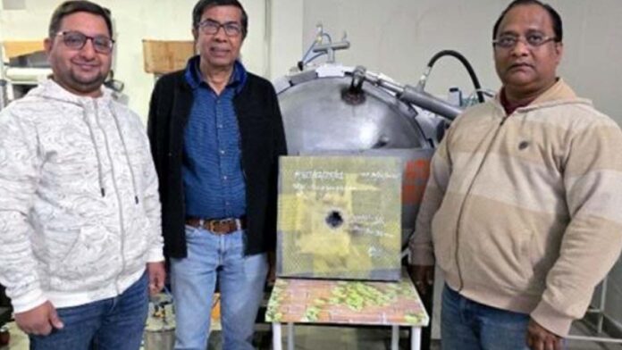 MNIT has developed lightweight armor panels for combat vehicles and tanks. MNIT has developed lightweight armor panels for combat vehicles and tanks.