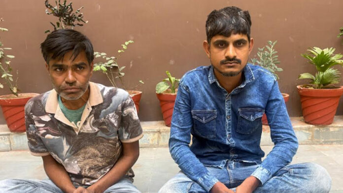 Two smack smuggling suppliers arrested Two smack smuggling suppliers arrested