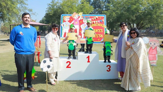 Students showed great enthusiasm on Sports Day. Students showed great enthusiasm on Sports Day.