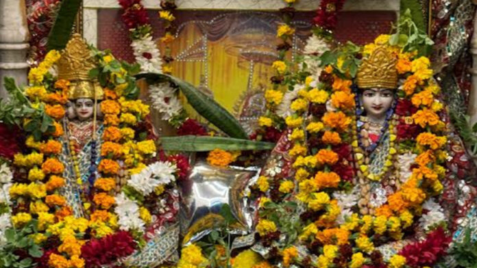 The Gupt Navratri festival has commenced at the Geeta Gayatri Temple.
