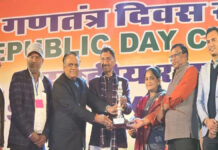 गणतंत्र दिवस में राजस्थान की झांकी ने जीता पॉपुलर चॉइस पुरस्कार Rajasthan's Tableau Wins Popular Choice Award at Republic Day Parade