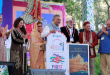 लोक संगीत और अंतर्राष्ट्रीय लेखक बने जेएलएफ 2026 के आकर्षण