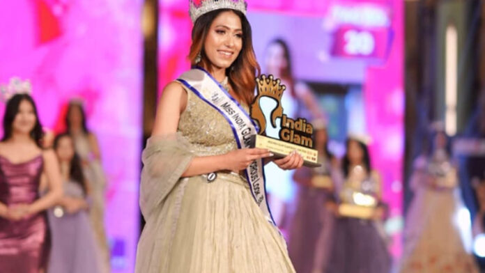 Pia Sarkar has become an emerging icon and viral sensation in the modeling and fashion industry. Pia Sarkar has become an emerging icon and viral sensation in the modeling and fashion industry.