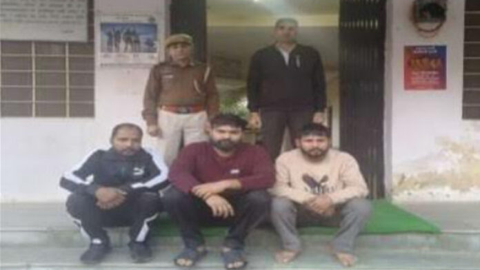 Two criminals, including a notorious gangster, have been arrested.