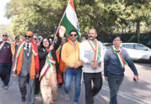 भव्य लायंस तिरंगा यात्रा में गूंजा देशभक्ति का संदेश The message of patriotism resonated throughout the grand Lions Tricolor Yatra.