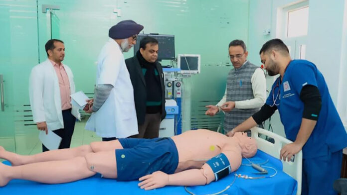 Principal Secretary Subir Kumar visited the National Institute of Ayurveda in Jaipur.