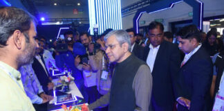 केन्द्रीय इलेक्ट्रॉनिक्स एवं सूचना प्रौद्योगिकी मंत्री अश्विनी वैष्णव ने ‘राजस्थान पवेलियन’ का किया दौरा Union Minister of Electronics and Information Technology Ashwini Vaishnav visited the 'Rajasthan Pavilion'